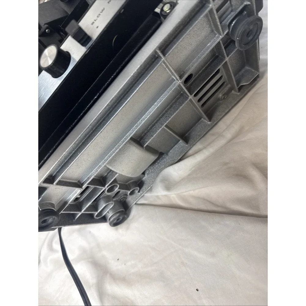 Bell & Howell Autoload 198L Super 8 Movie Film Projector, Powers On